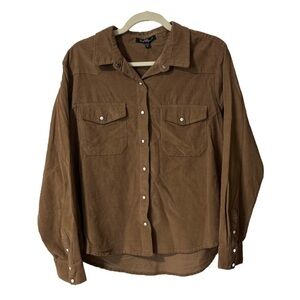 ⭐️ NWT- Velvet Heart Brown Long-Sleeve Cotton snap button shirt- size Medium